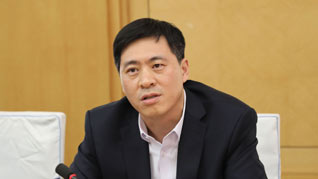 中国交建党委常委、副总裁裴岷山